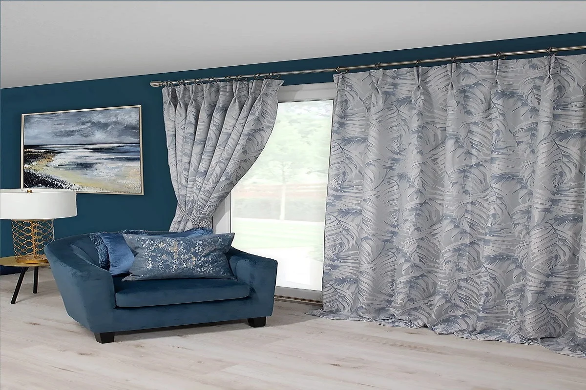 Home Trends: Pinch Pleat Curtains in Modern Interior Design Movements Pinch-Pleat-Curtains