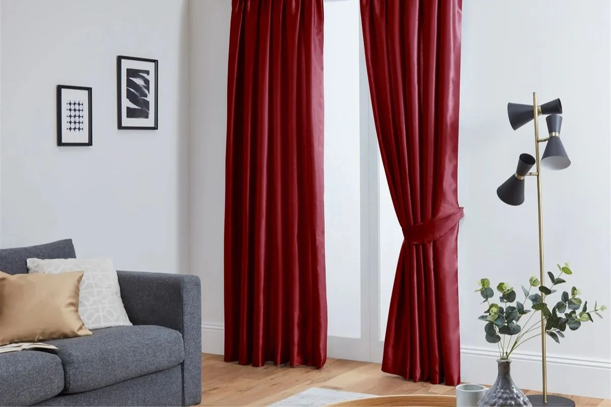 Could Smart Curtains Revolutionize Home Security? Exploring the Future of Automated Home Protection curtains